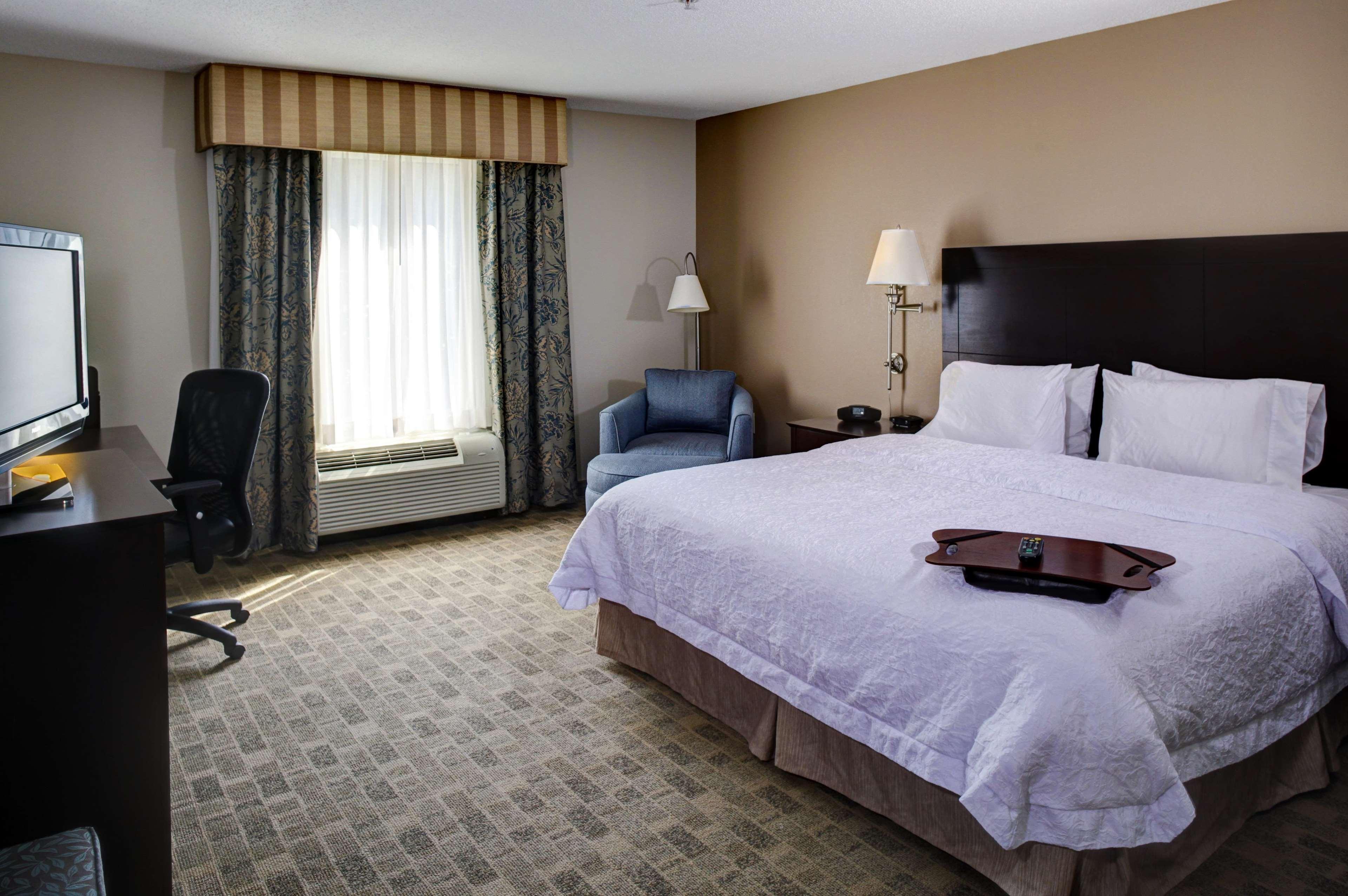 Hampton Inn & Suites Atlanta Airport West Camp Creek Pkwy College Park Buitenkant foto