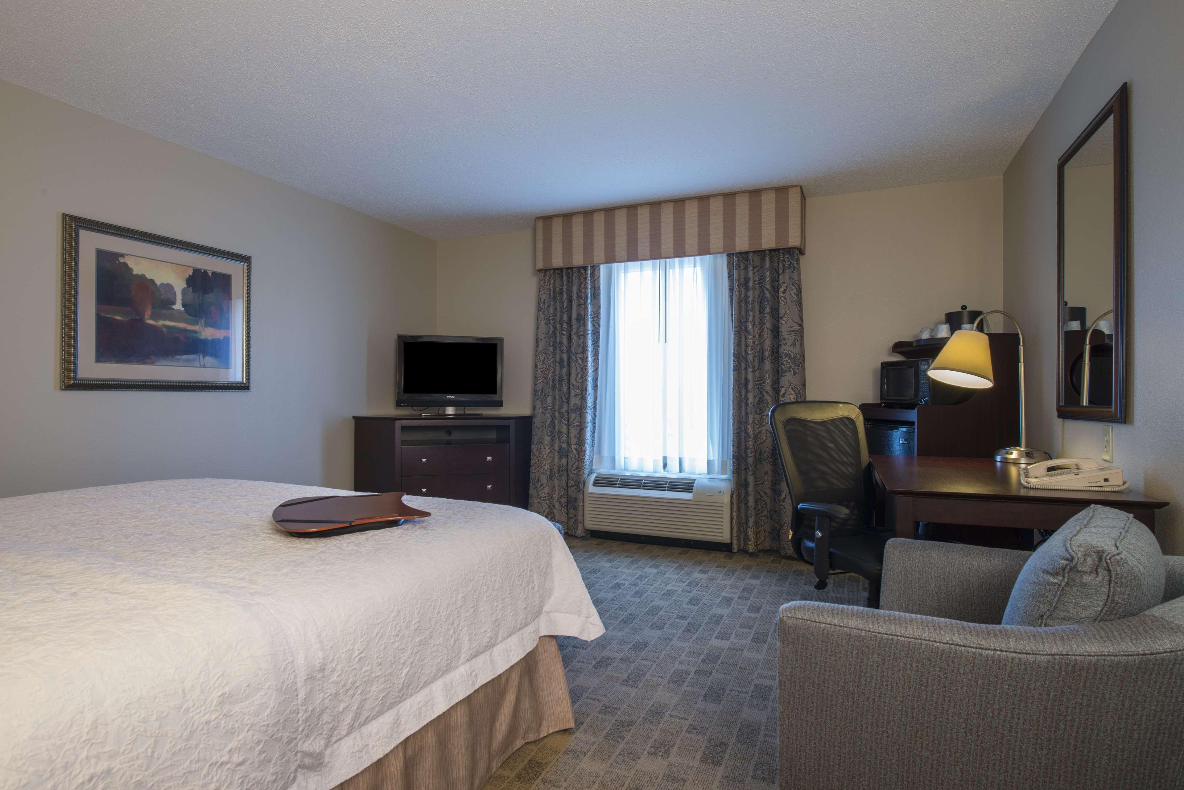 Hampton Inn & Suites Atlanta Airport West Camp Creek Pkwy College Park Buitenkant foto