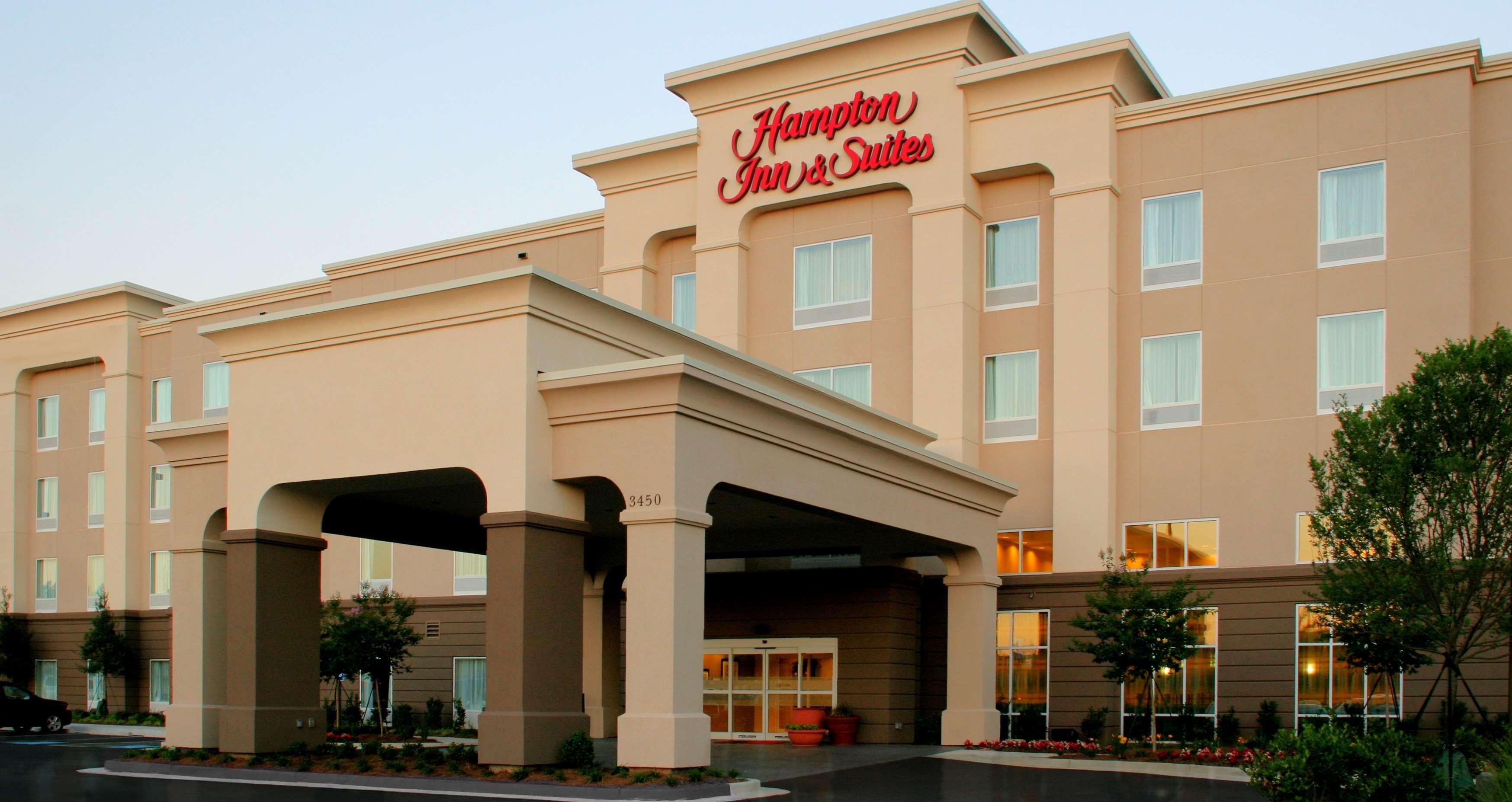 Hampton Inn & Suites Atlanta Airport West Camp Creek Pkwy College Park Buitenkant foto